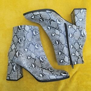 Madden Girl Minglee Snakeprint Boots